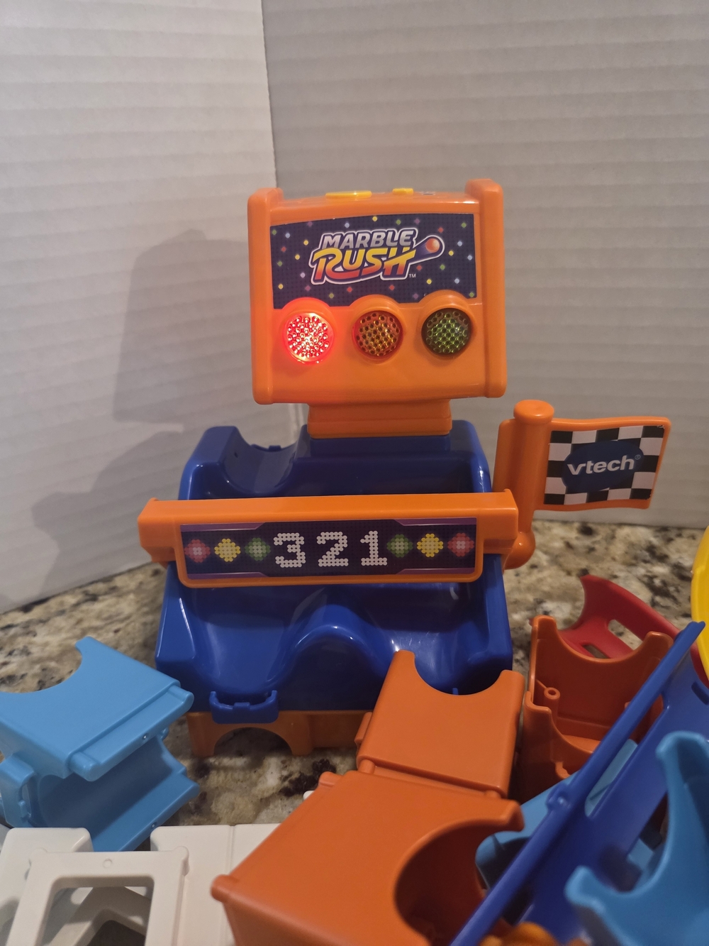 VTech Marble Rush Raceway Set 75 Pieces Building Racetrack Years 4+ Incomplete - Picture 7 of 13